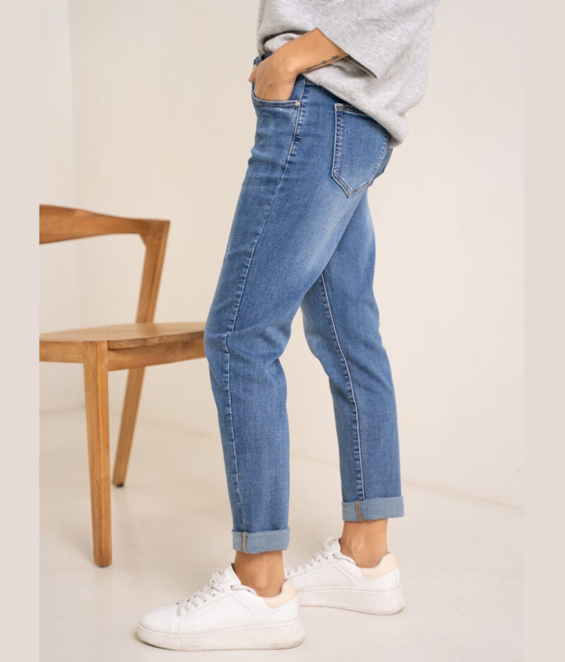 Relaxed-Fit-jeans-D1675.b