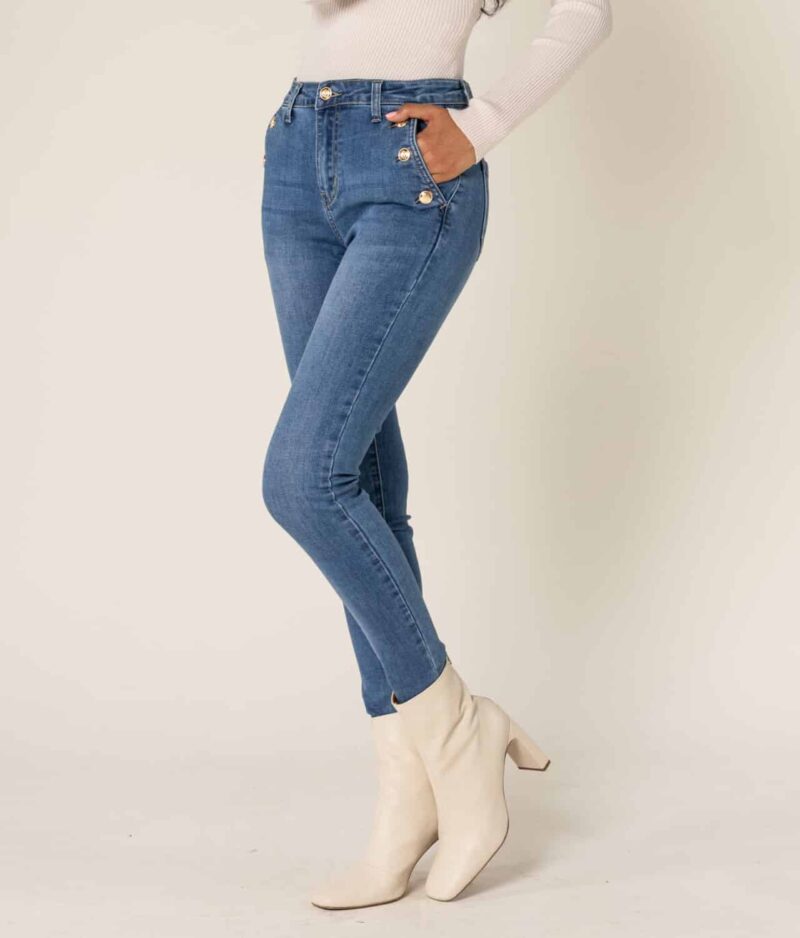 Slim_fit_jeans_hlače_p217-5.d