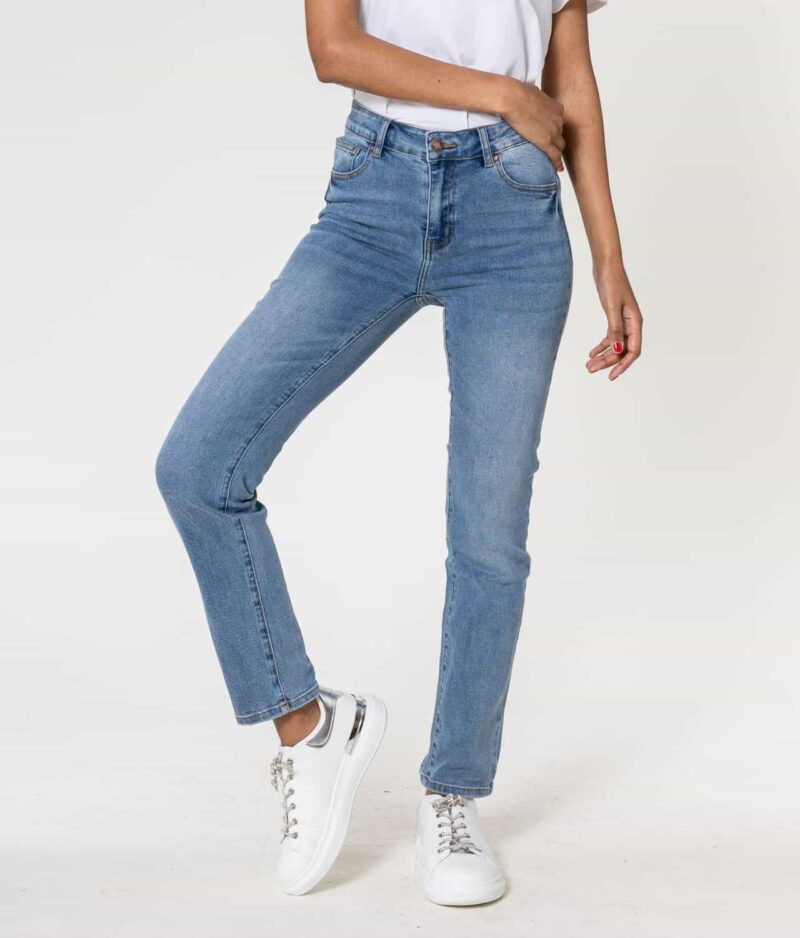 Nina Carter Straight Jeans Q1803-5.c