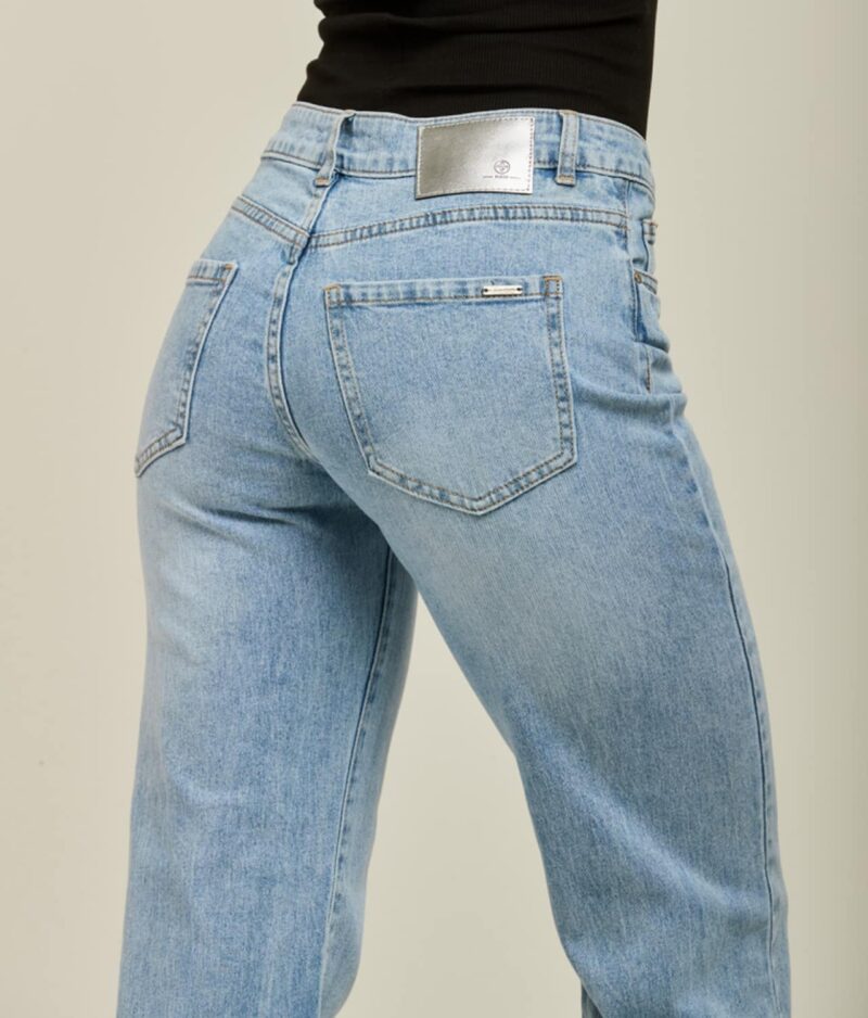 Jeans mit gerader Hose H2691.d
