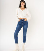 Oprijete kavbojke Nina Carter P605-1.d