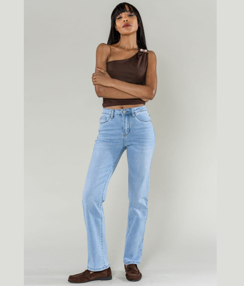 Nina Carter Straight Jeans P517-6.d